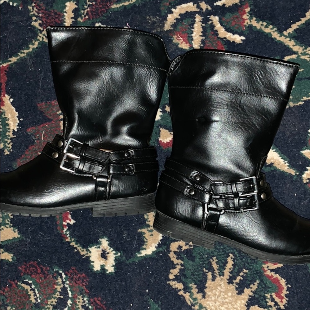 Girls Boots